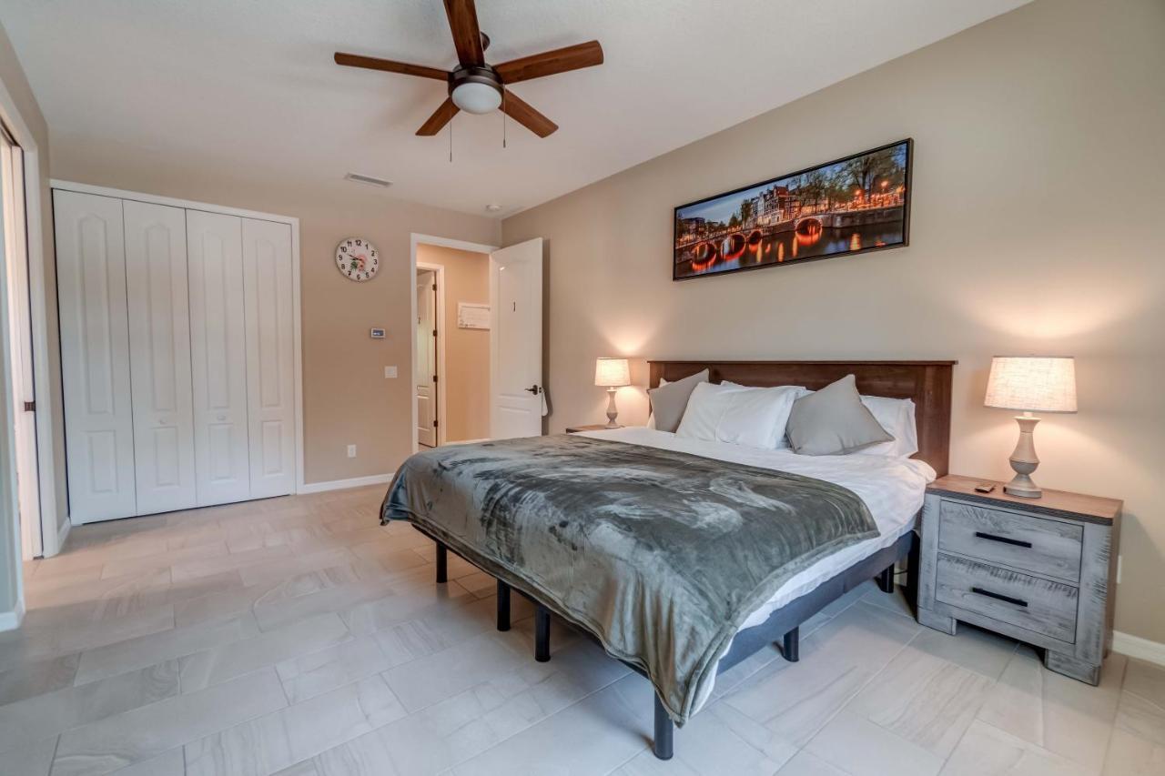 Short Term Vacation Rental Luxury B&B Cth 엥글우드 외부 사진